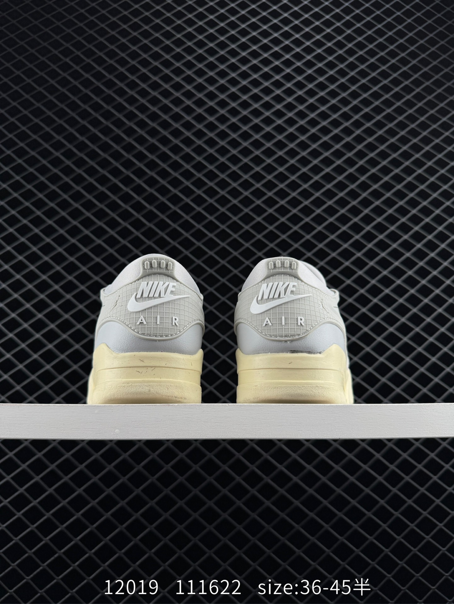 Nike Air Jordan 4 Retro RM